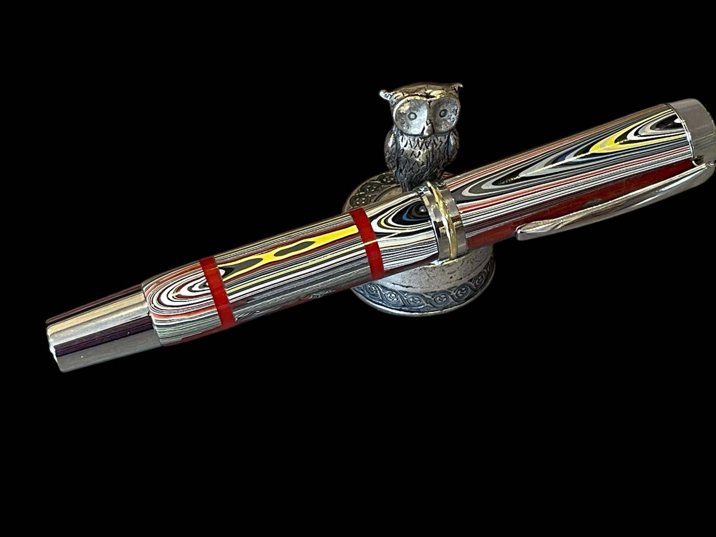 Fordite Fountain Pen with Red Acrylic Accents - Image 8