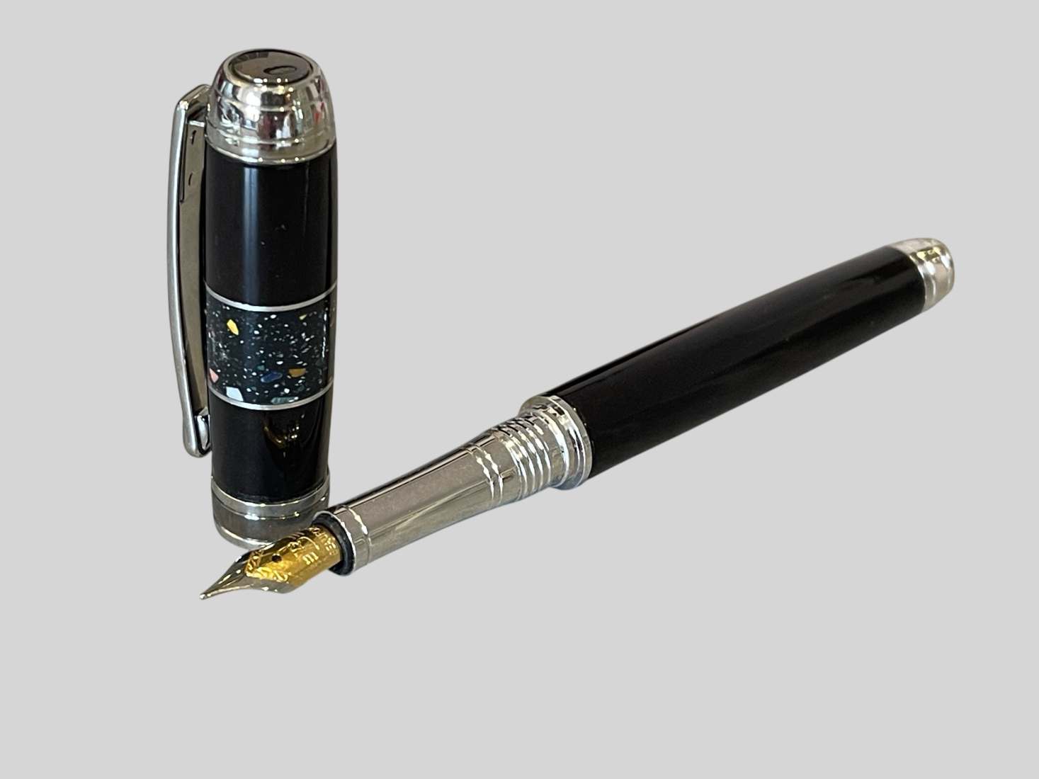 African Blackwood & Corian Fountain Pen - Image 4